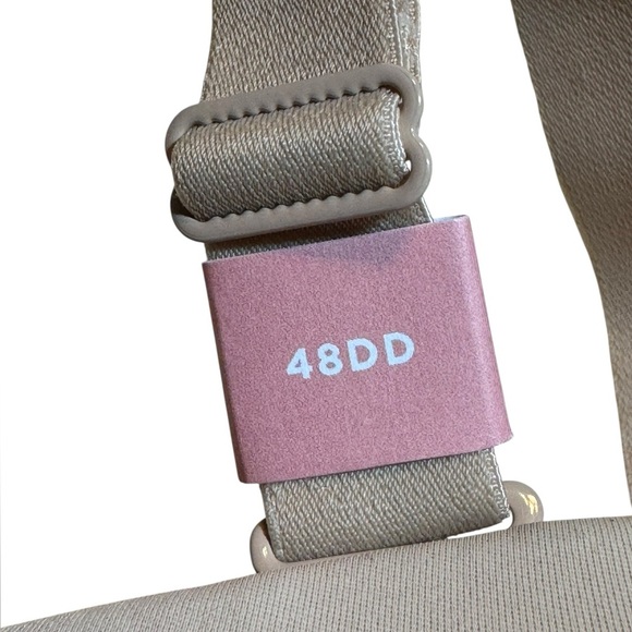 Cacique Smooth Boost Strapless Multiway - Picture 11 of 13